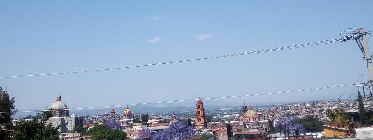 La Casa Del Abuelo Hostel San Miguel de Allende Luaran gambar