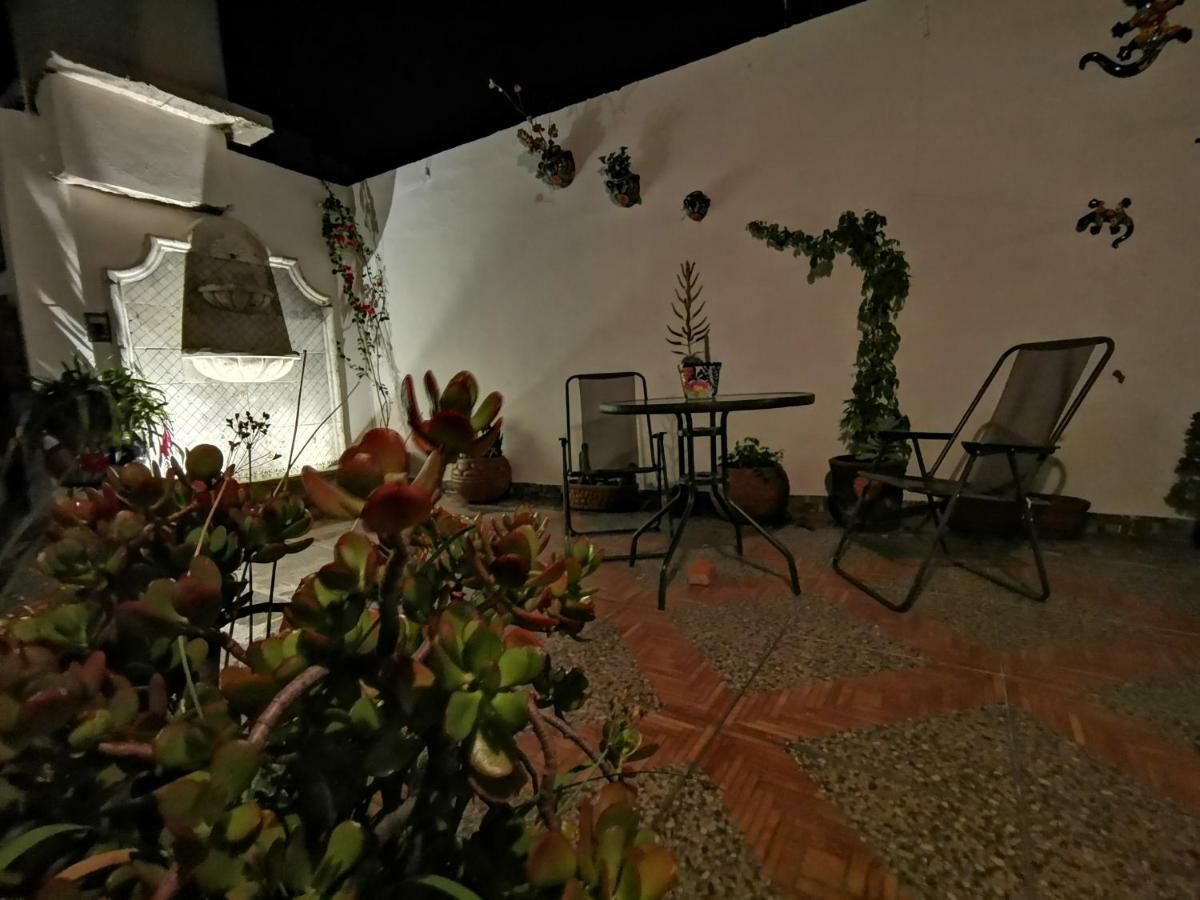 La Casa Del Abuelo Hostel San Miguel de Allende Luaran gambar